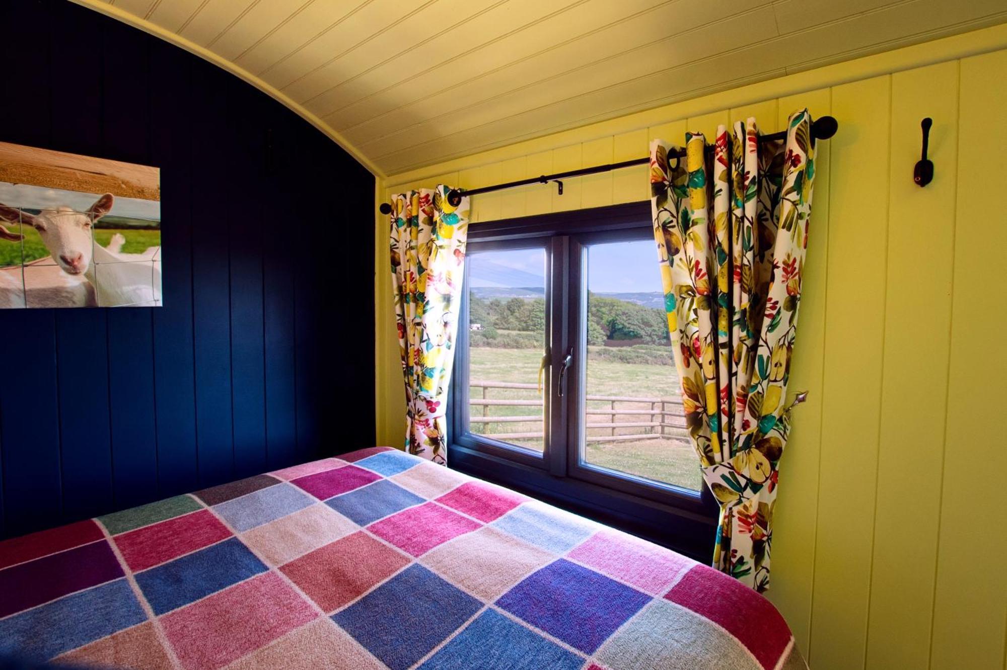 The Gambo Shepherd'S Hut Kidwelly Kültér fotó